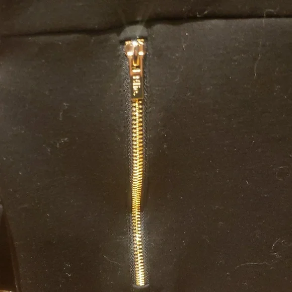 Nwt Elie Tahari 1x Black Pullover with Zipper Accents - Picture 5 of 9